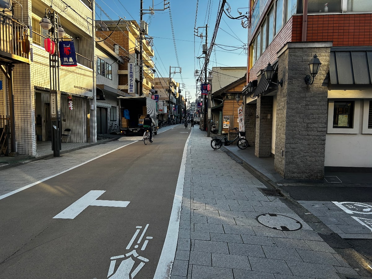 v20260313150743/fresh/building/J00100401701_11