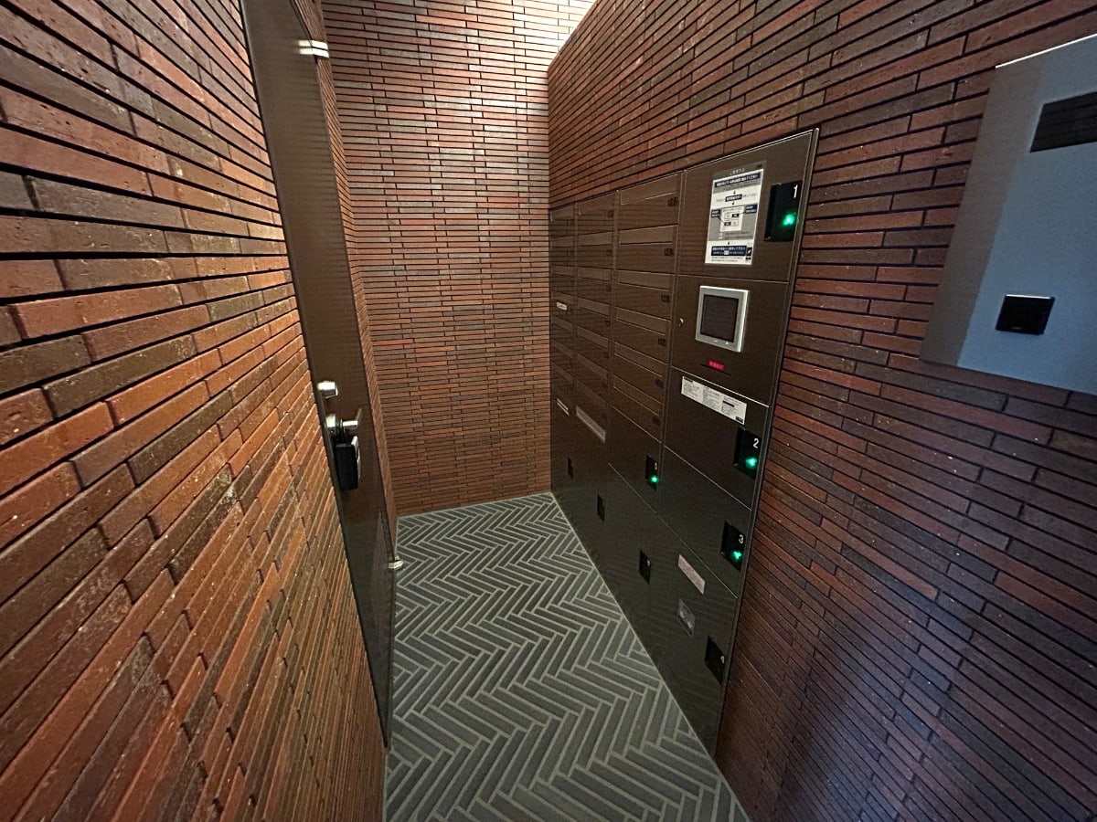 v20260315150645/fresh/building/J00100419384_10