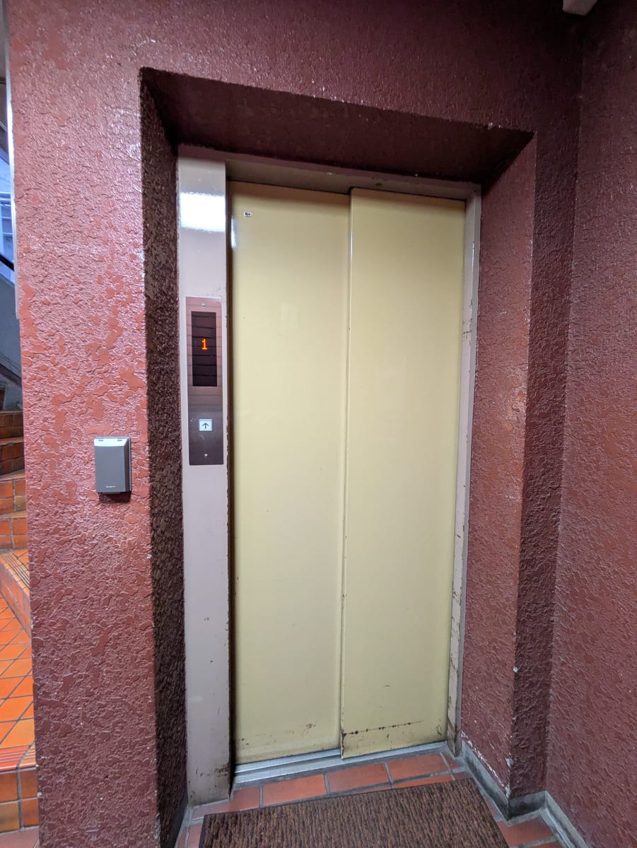 v20260318150758/fresh/building/J00100371283_4