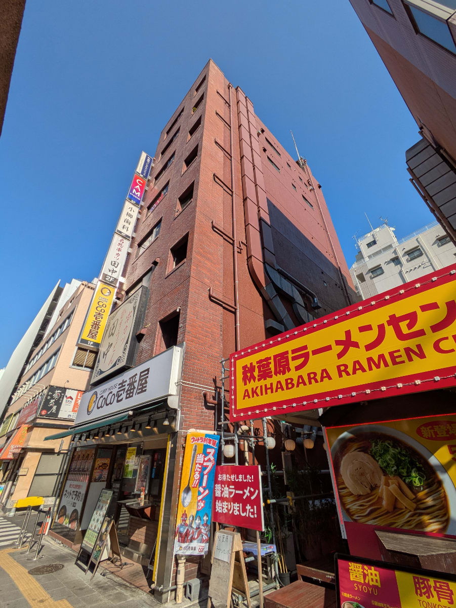 v20260318150758/fresh/building/J00100371283_9