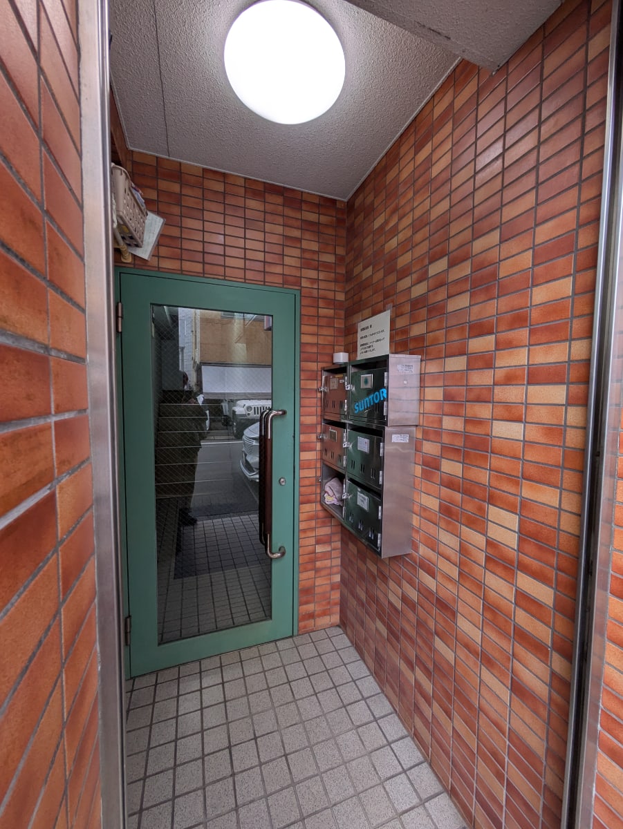 v20260318150758/fresh/building/J00100392951_10