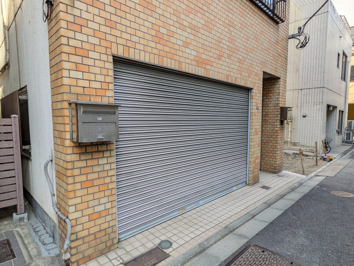 v20260318150758/fresh/building/J00100403983_9