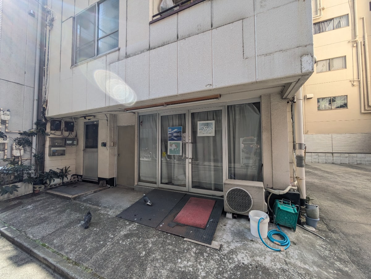 v20260318150758/fresh/building/J00100441519_12