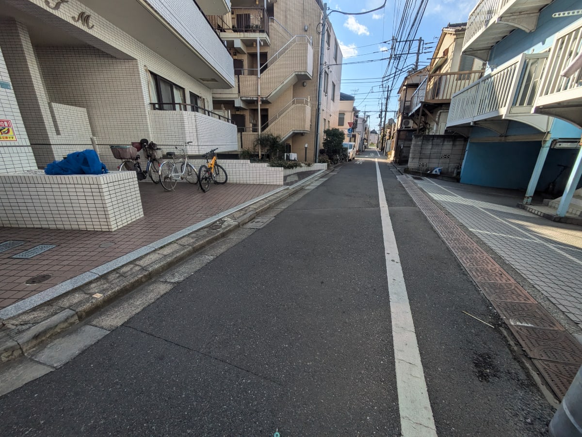 v20260318150758/fresh/building/J00100633979_13