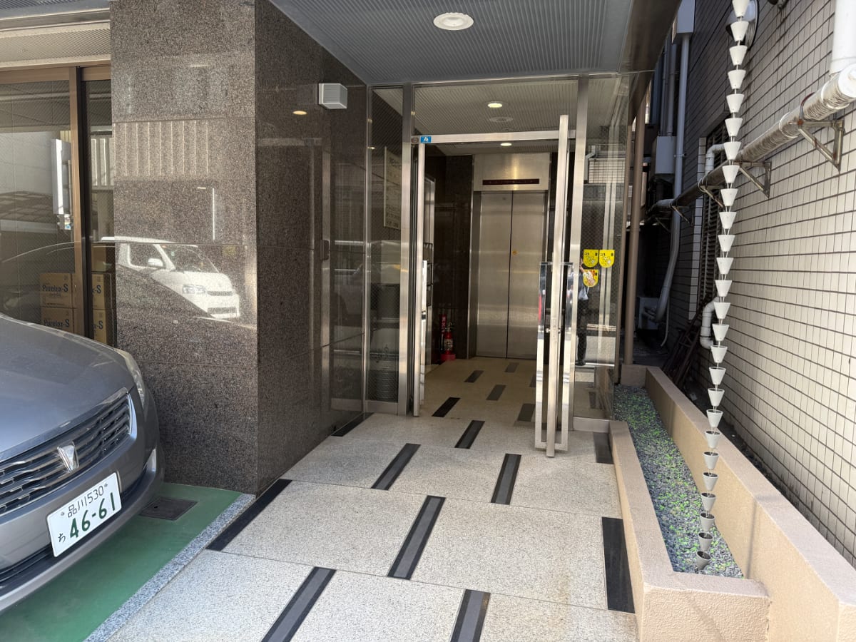 v20260319150754/fresh/building/J00100382083_11