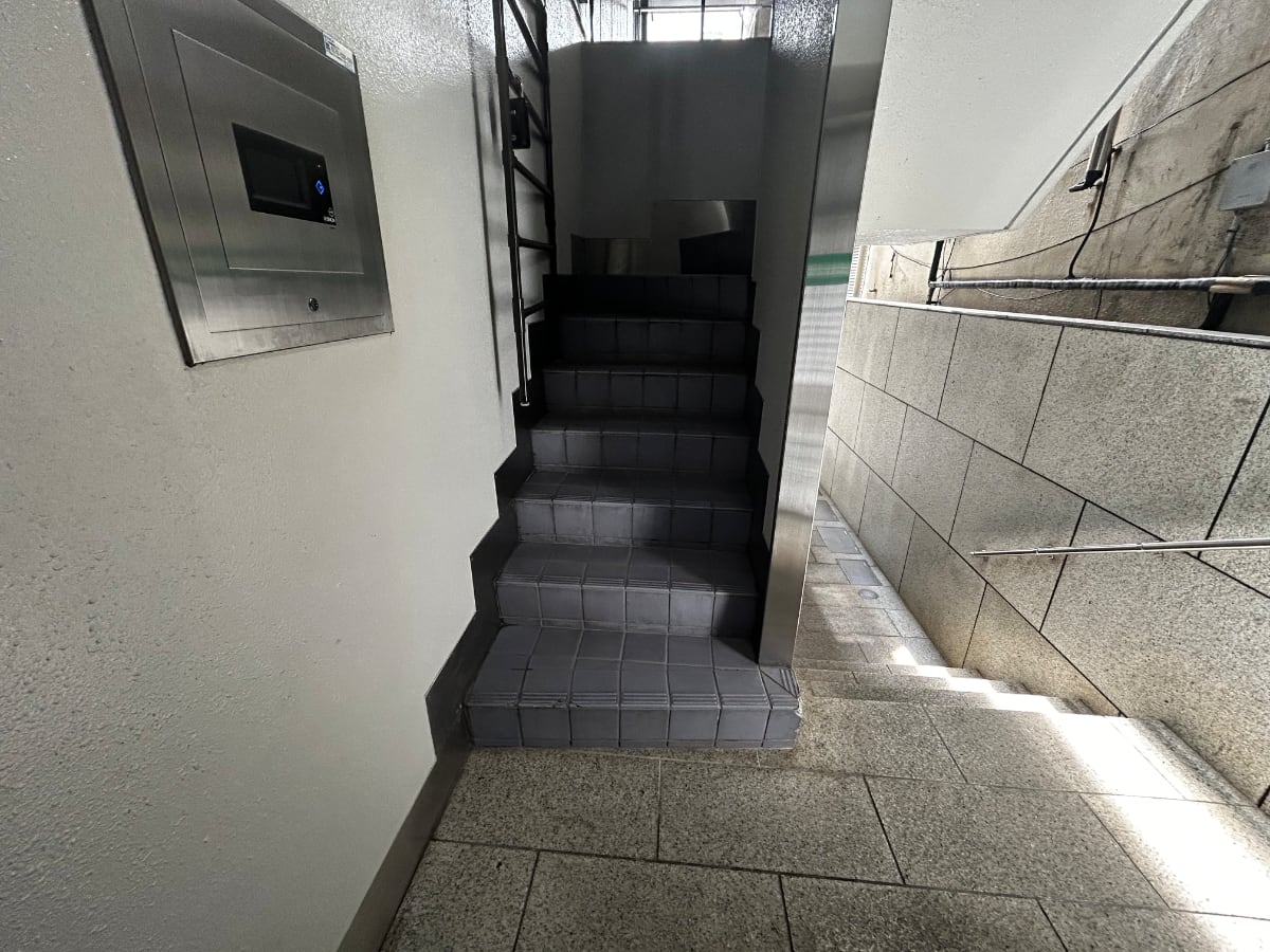 v20260323150754/fresh/building/J00100358902_8