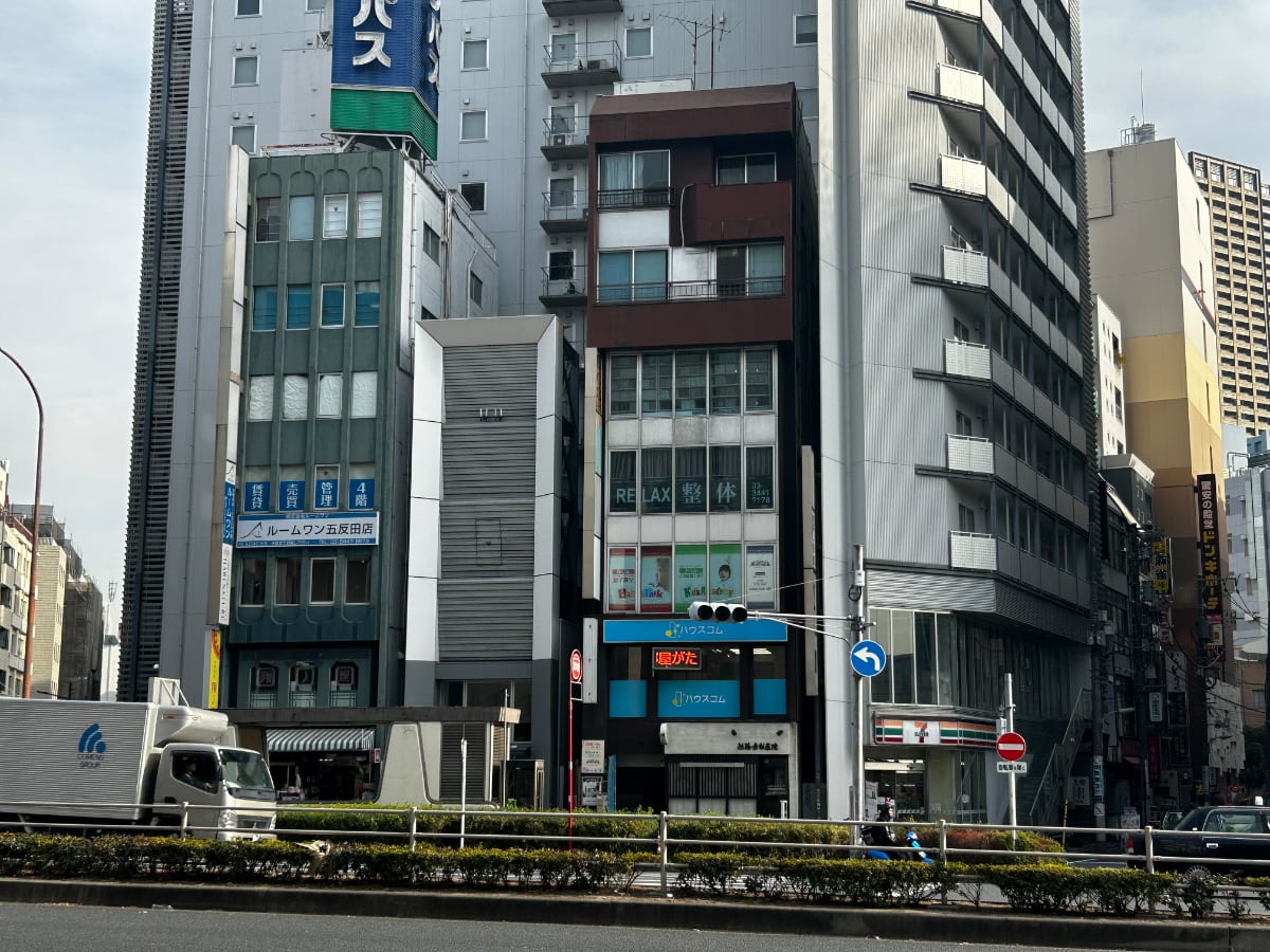 v20260323150754/fresh/building/J00100379082_5