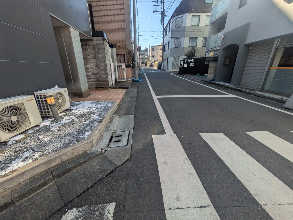 v20260323150754/fresh/building/J00100413775_11