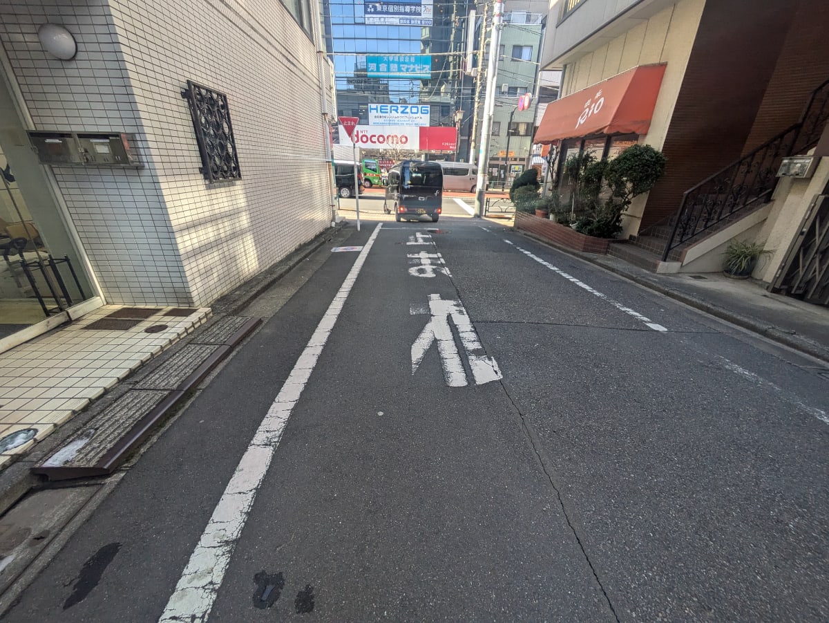 v20260323150754/fresh/building/J00100418096_12