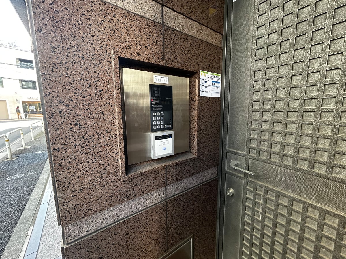 v20260324150759/fresh/building/J00100379047_9