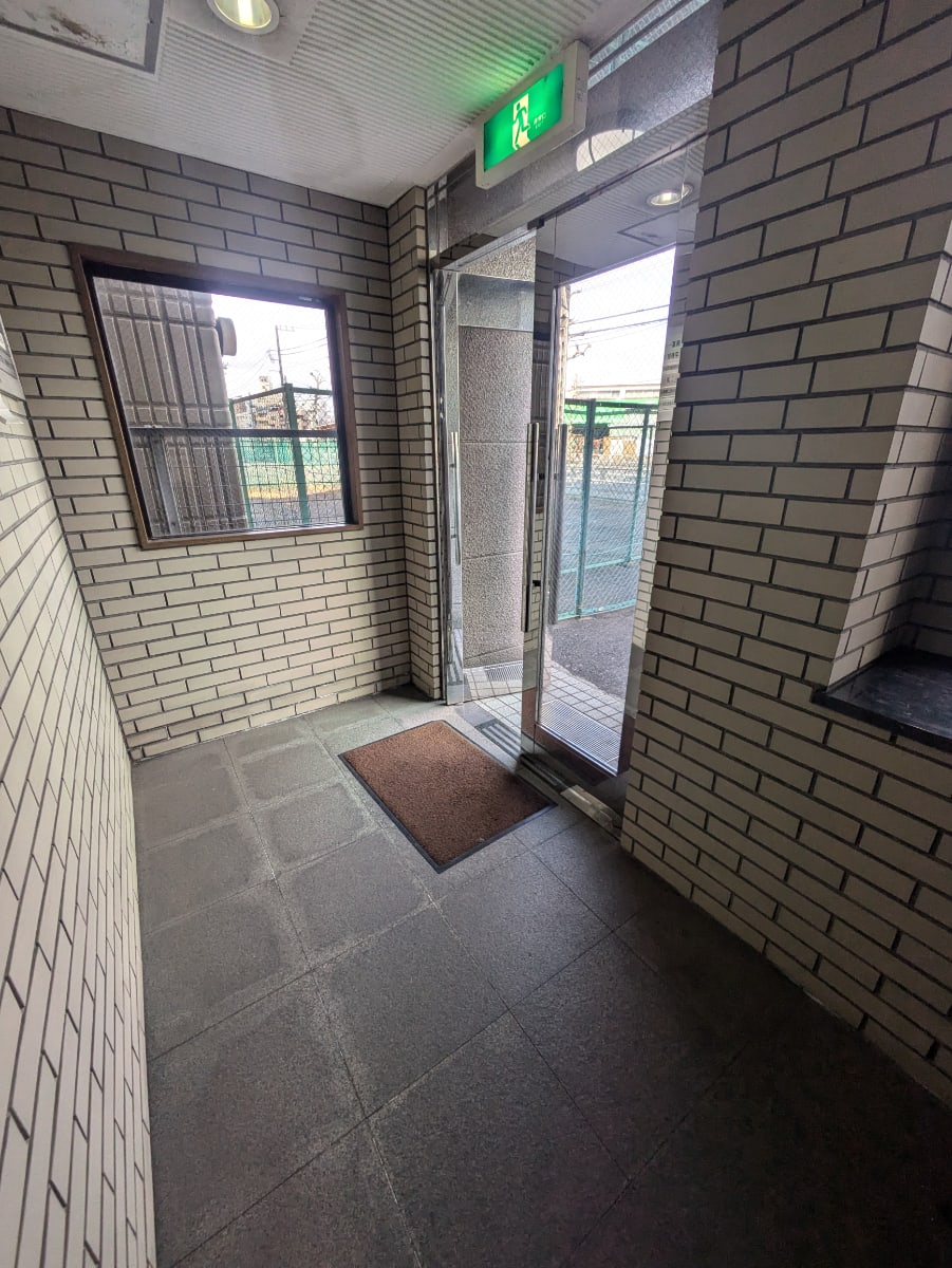 v20260325150909/fresh/building/J00100358928_10