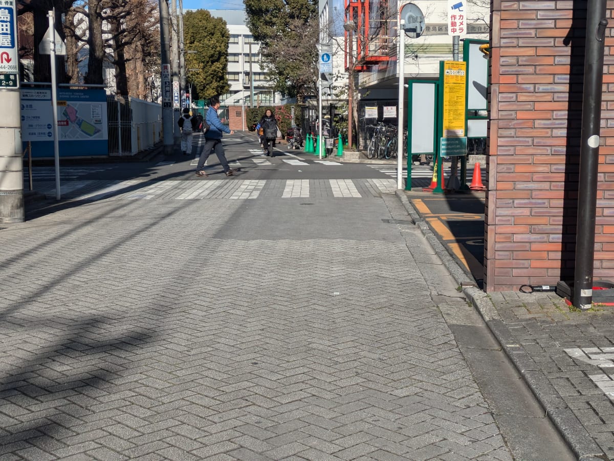 v20260325150909/fresh/building/J00100360143_14