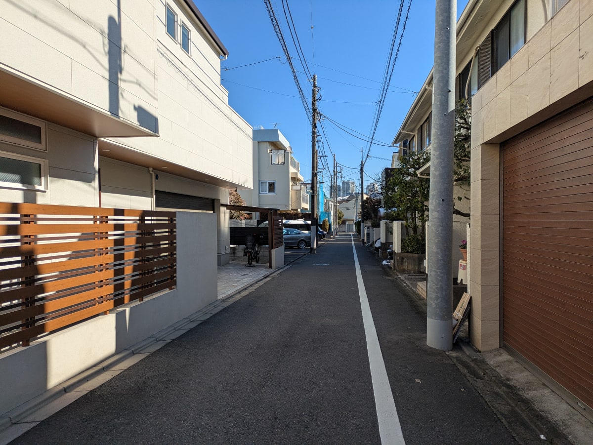 v20260325150909/fresh/building/J00100381960_2