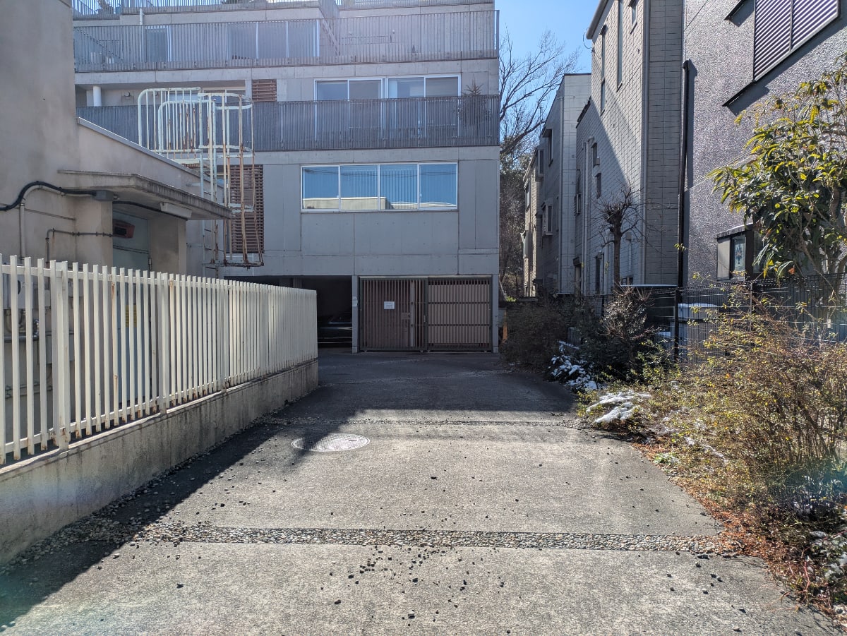 v20260325150909/fresh/building/J00100401337_16