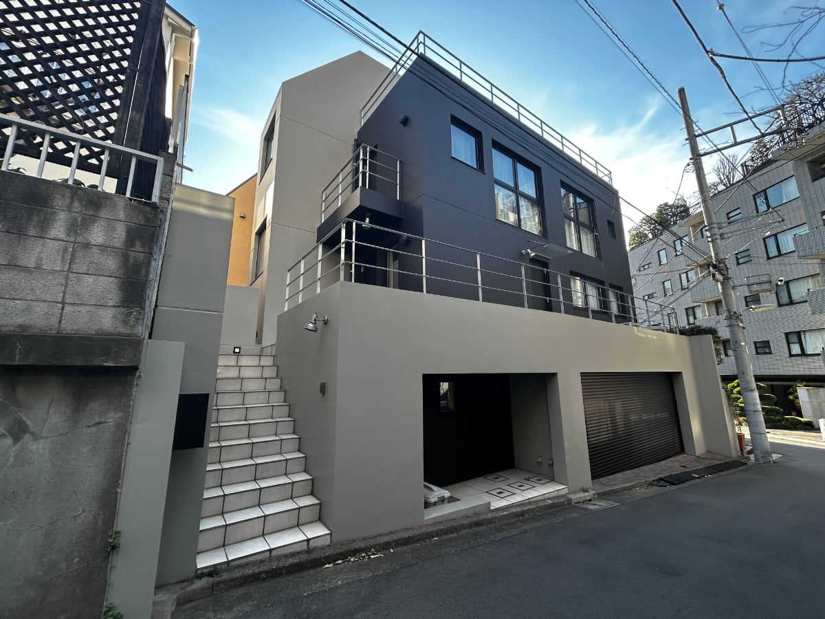 v20260325150909/fresh/building/J00100404648_3