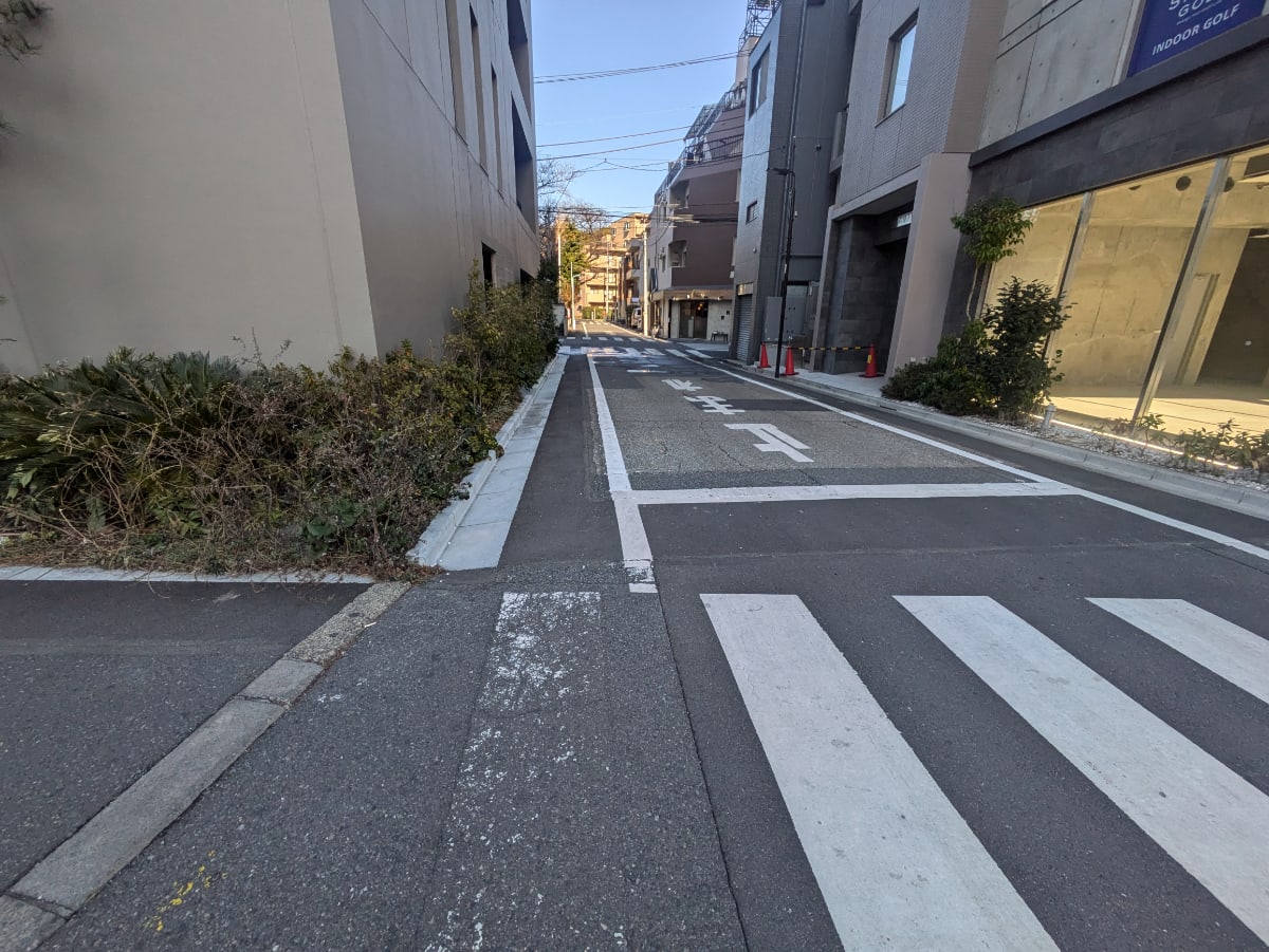 v20260325150909/fresh/building/J00100513225_2