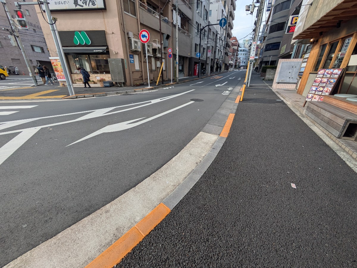 v20260326151010/fresh/building/J00100372398_12