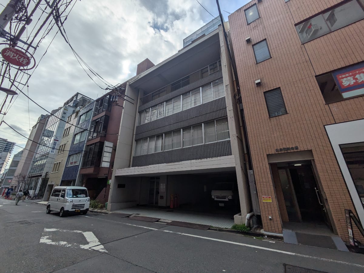v20260326151010/fresh/building/J00100373349_15
