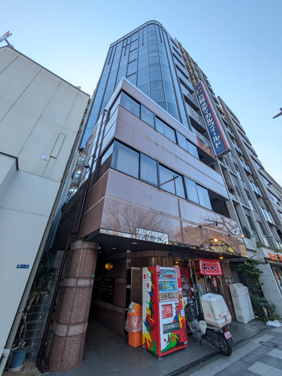 v20260326151010/fresh/building/J00100384206_9