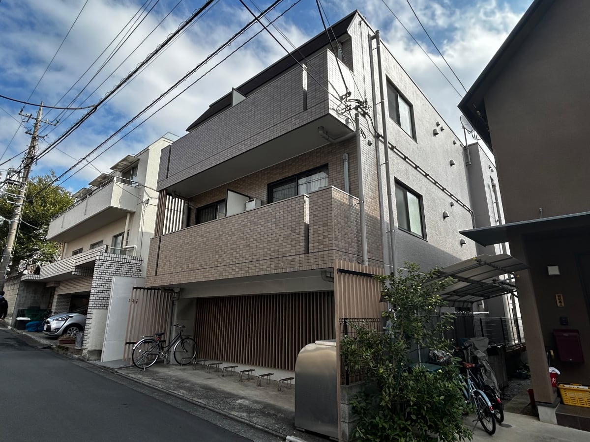 v20260326151010/fresh/building/J00100411898_1