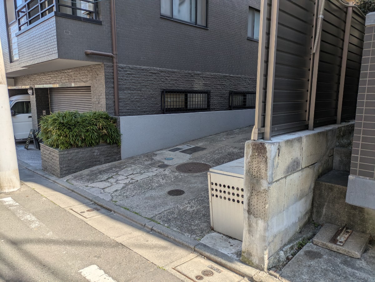 v20260326151010/fresh/building/J00100463772_12