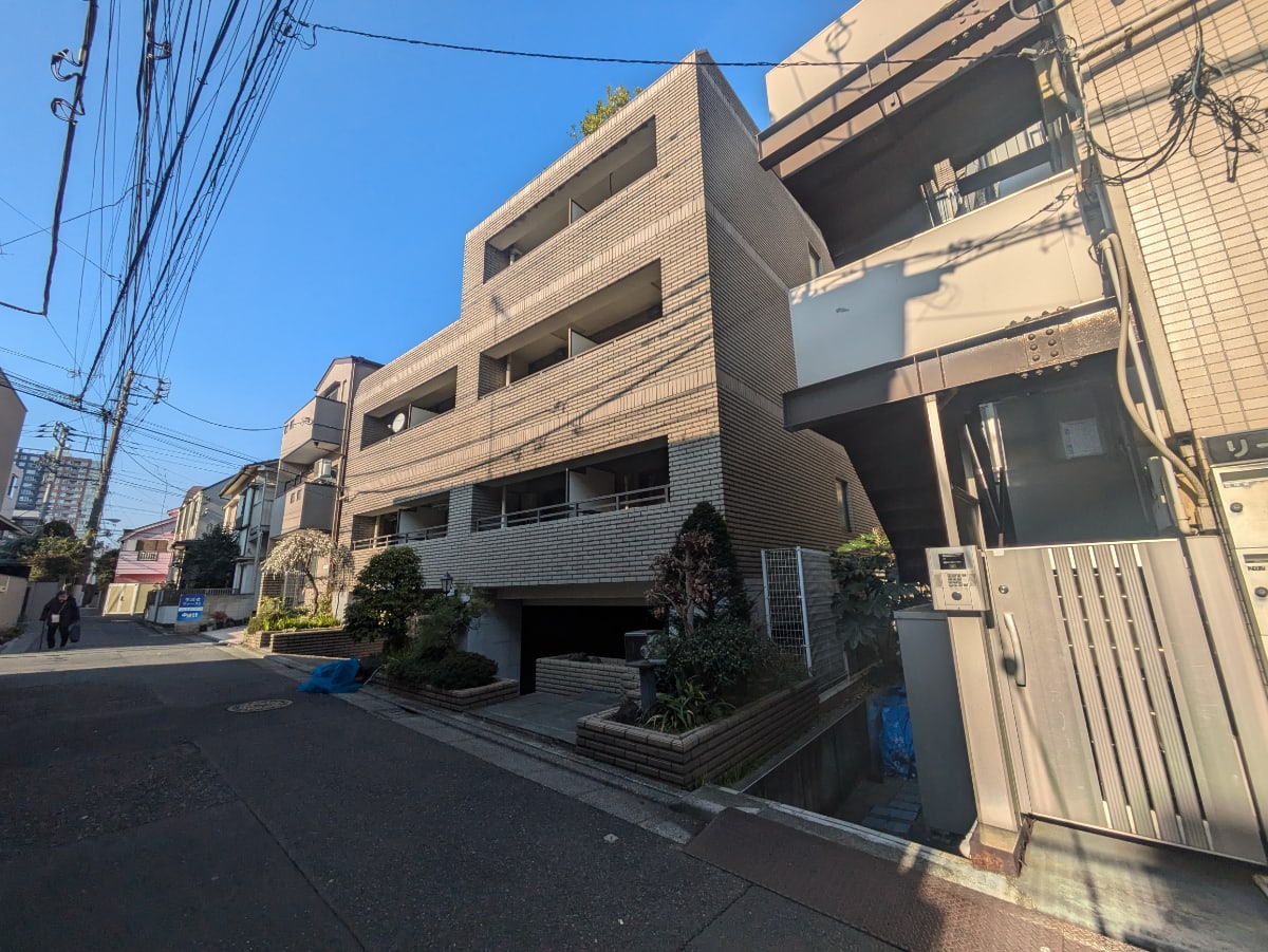 v20260326151010/fresh/building/J00100475791_15