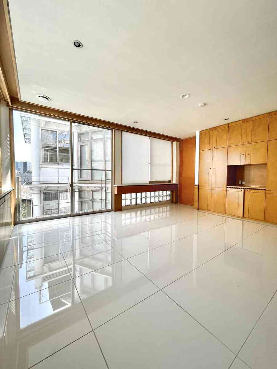 v20260326151010/fresh/building/J00100482563_33