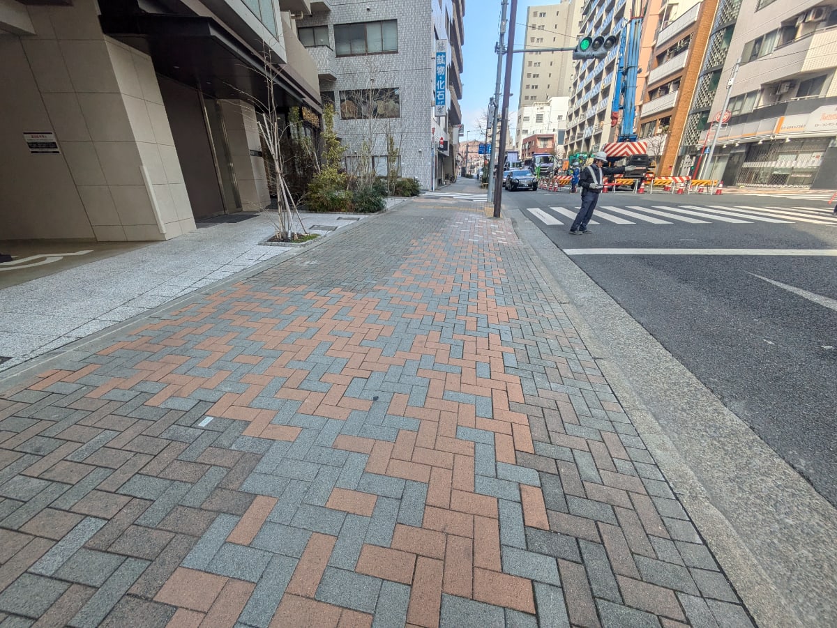 v20260326151010/fresh/building/J00100608413_9