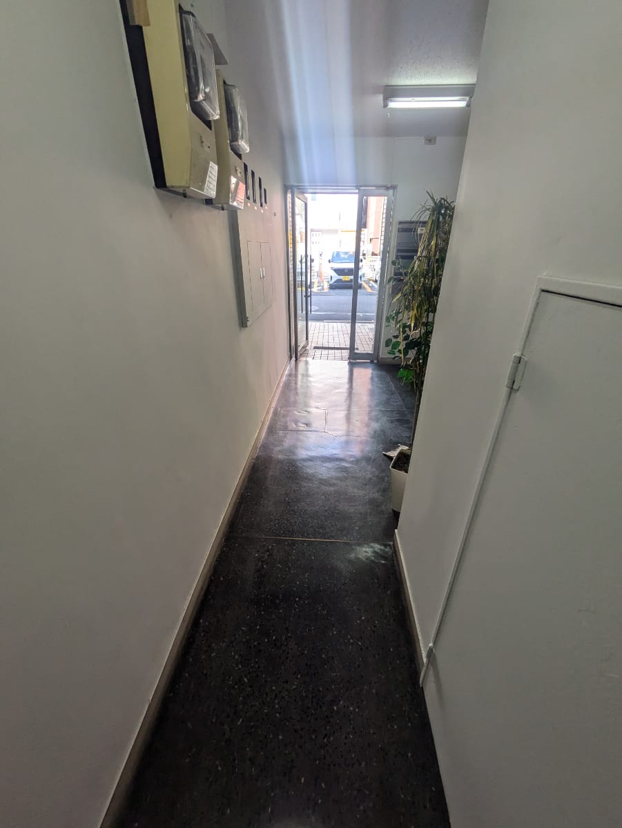v20260327150806/fresh/building/J00100364706_9