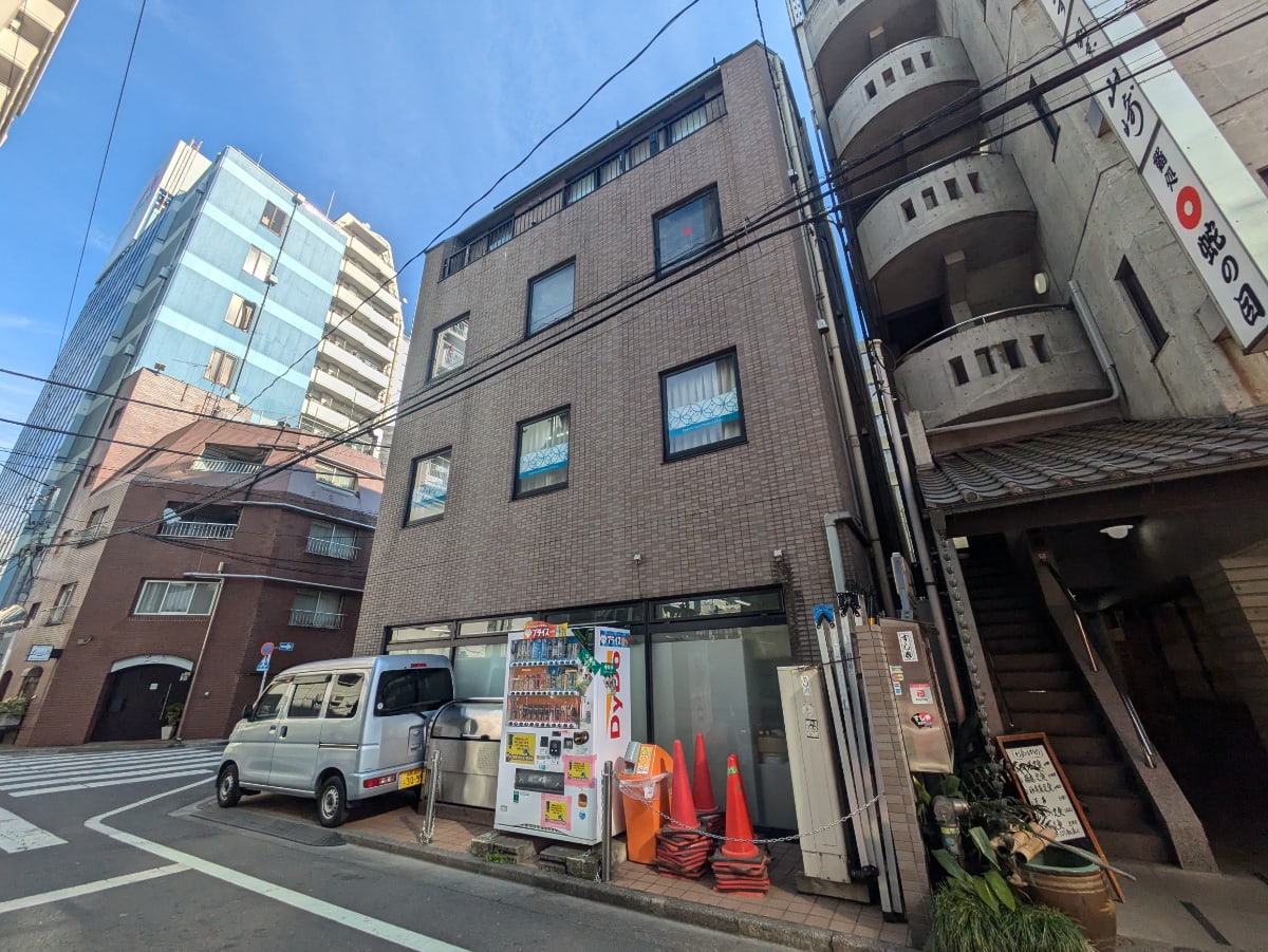 v20260327150806/fresh/building/J00100406904_6