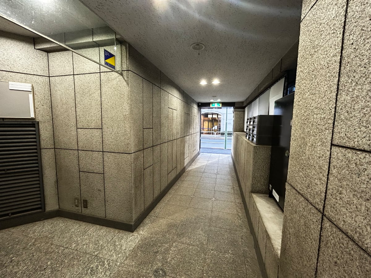 v20260328150635/fresh/building/J00100358562_14