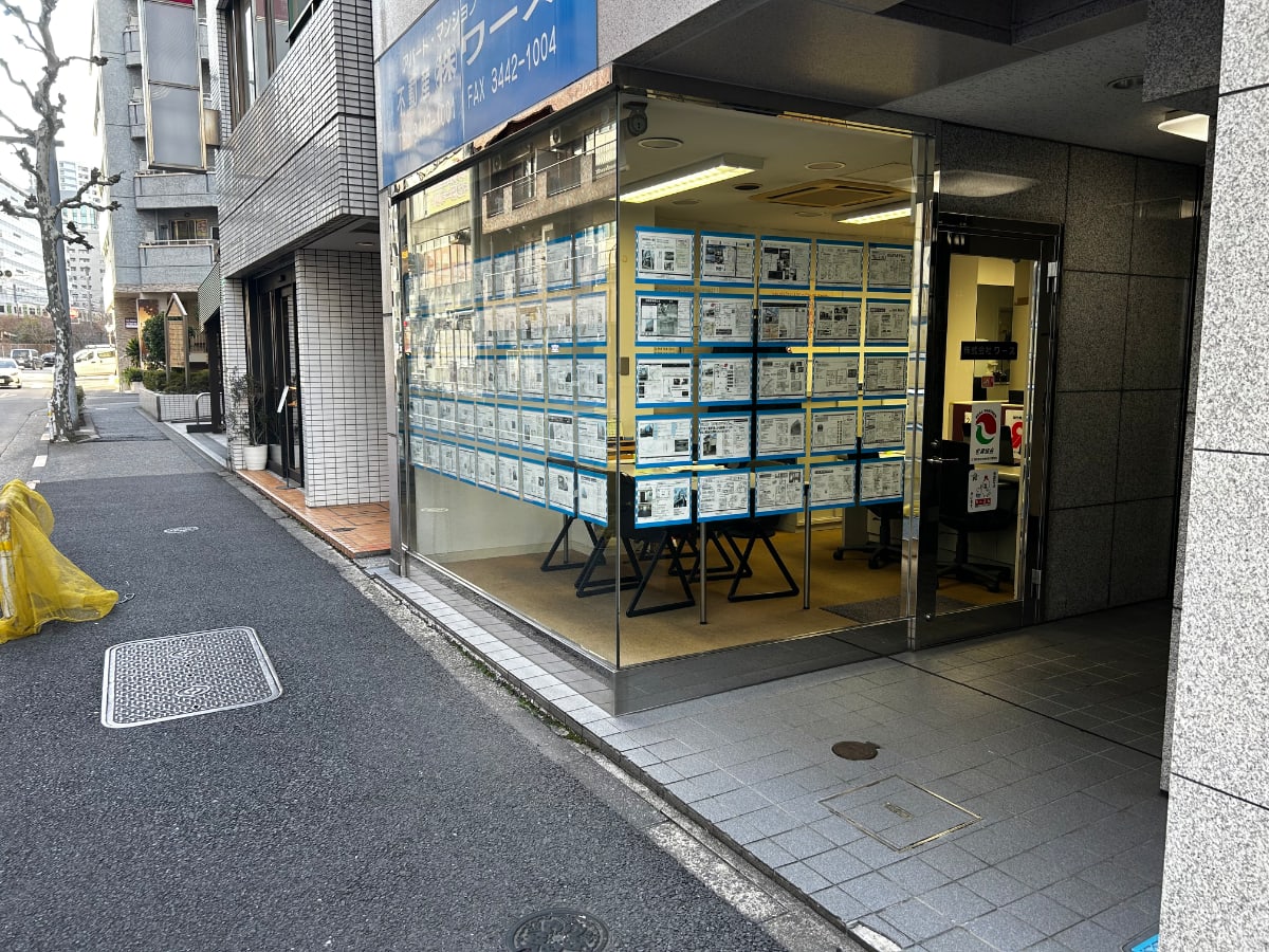v20260328150635/fresh/building/J00100358563_16