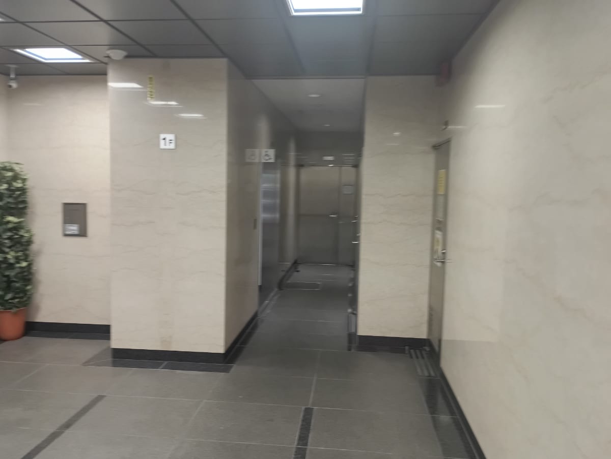 v20260328150635/fresh/building/J00100368194_16