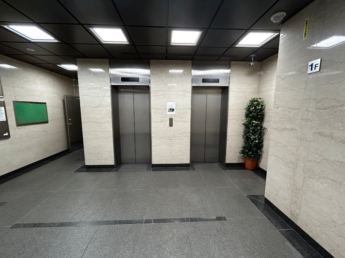 v20260328150635/fresh/building/J00100368194_4