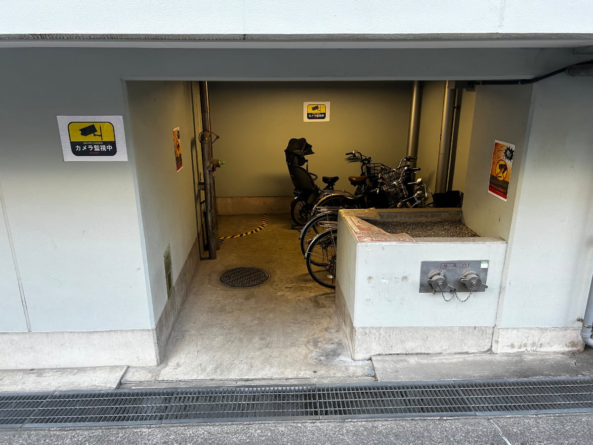 v20260328150635/fresh/building/J00100381698_15