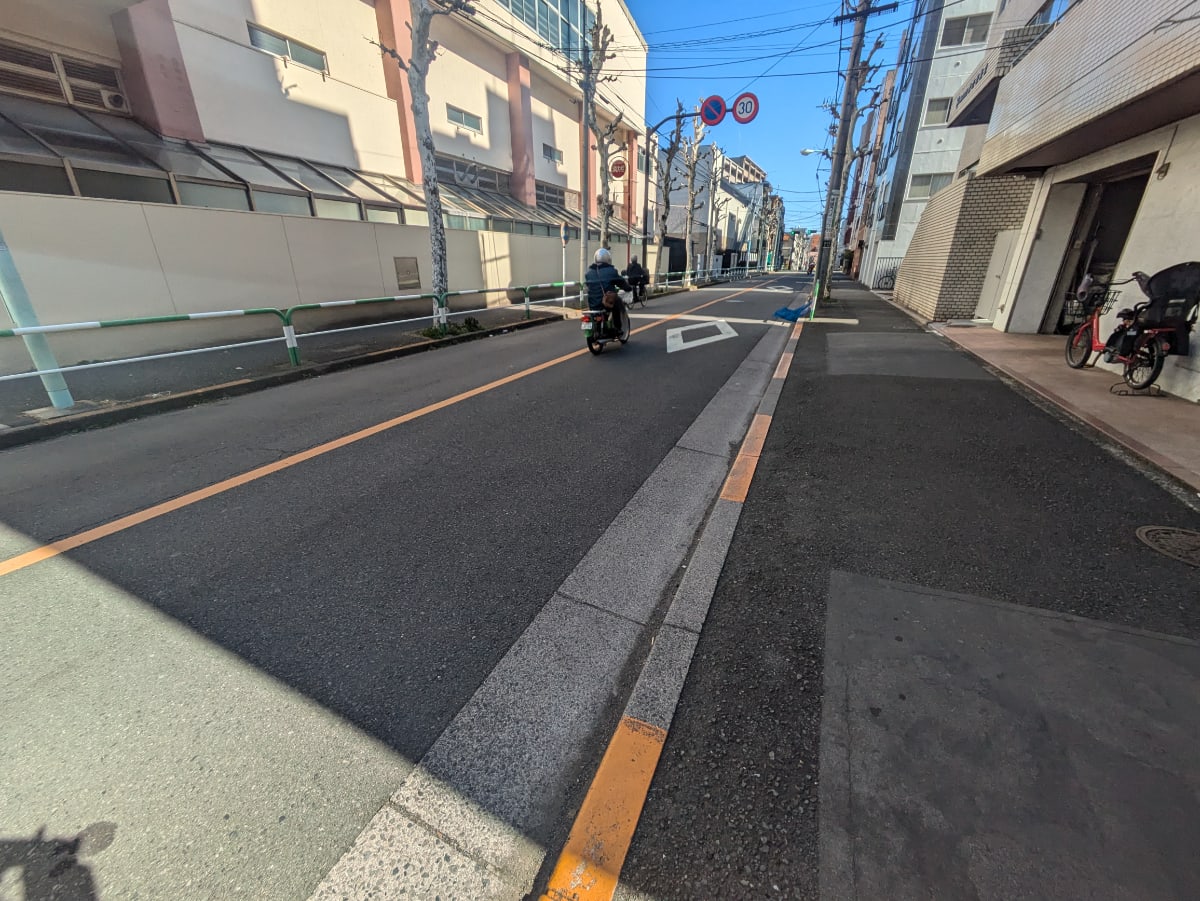 v20260328150635/fresh/building/J00100633506_13