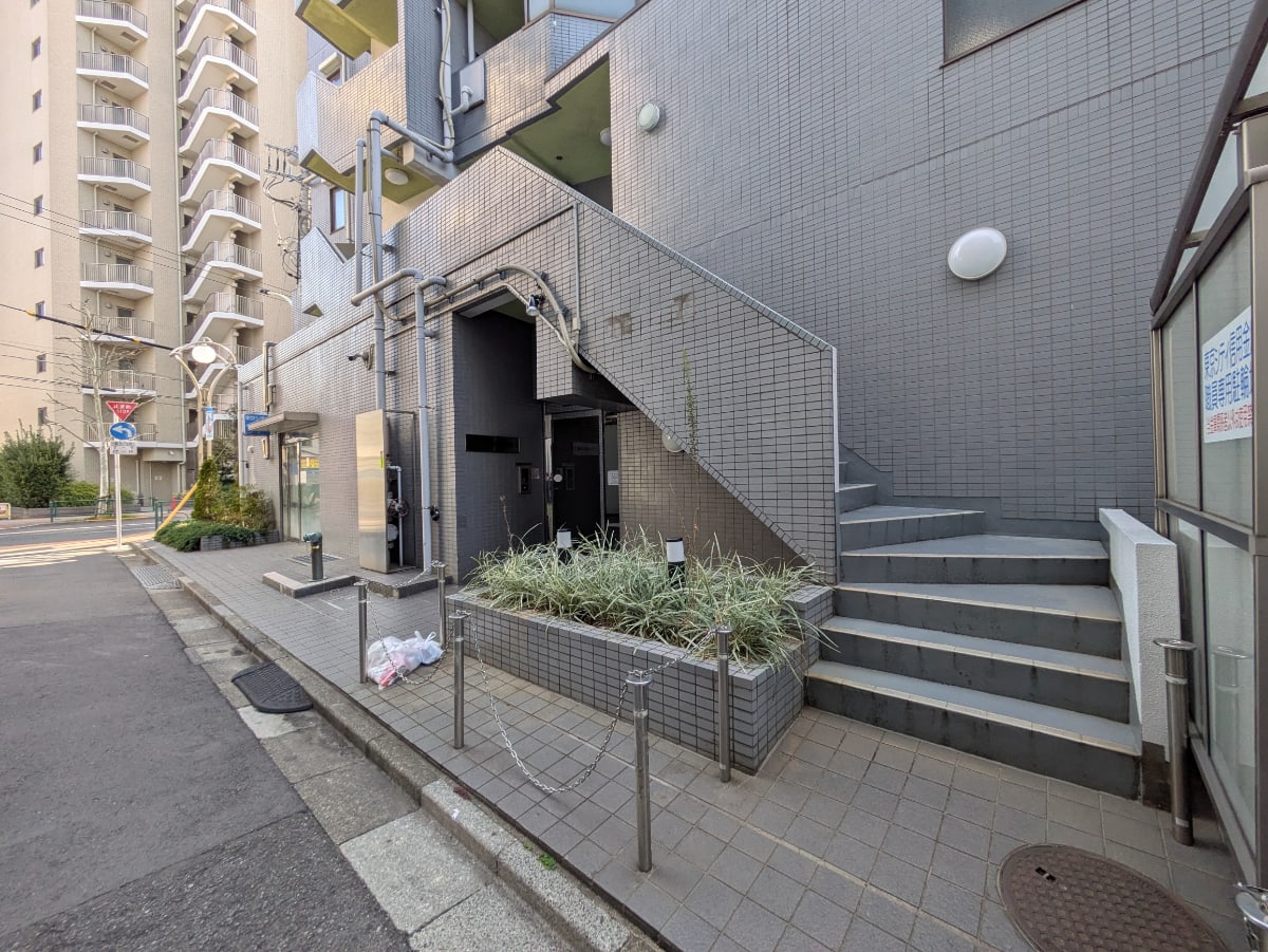 v20260328150635/fresh/building/J00100635305_11