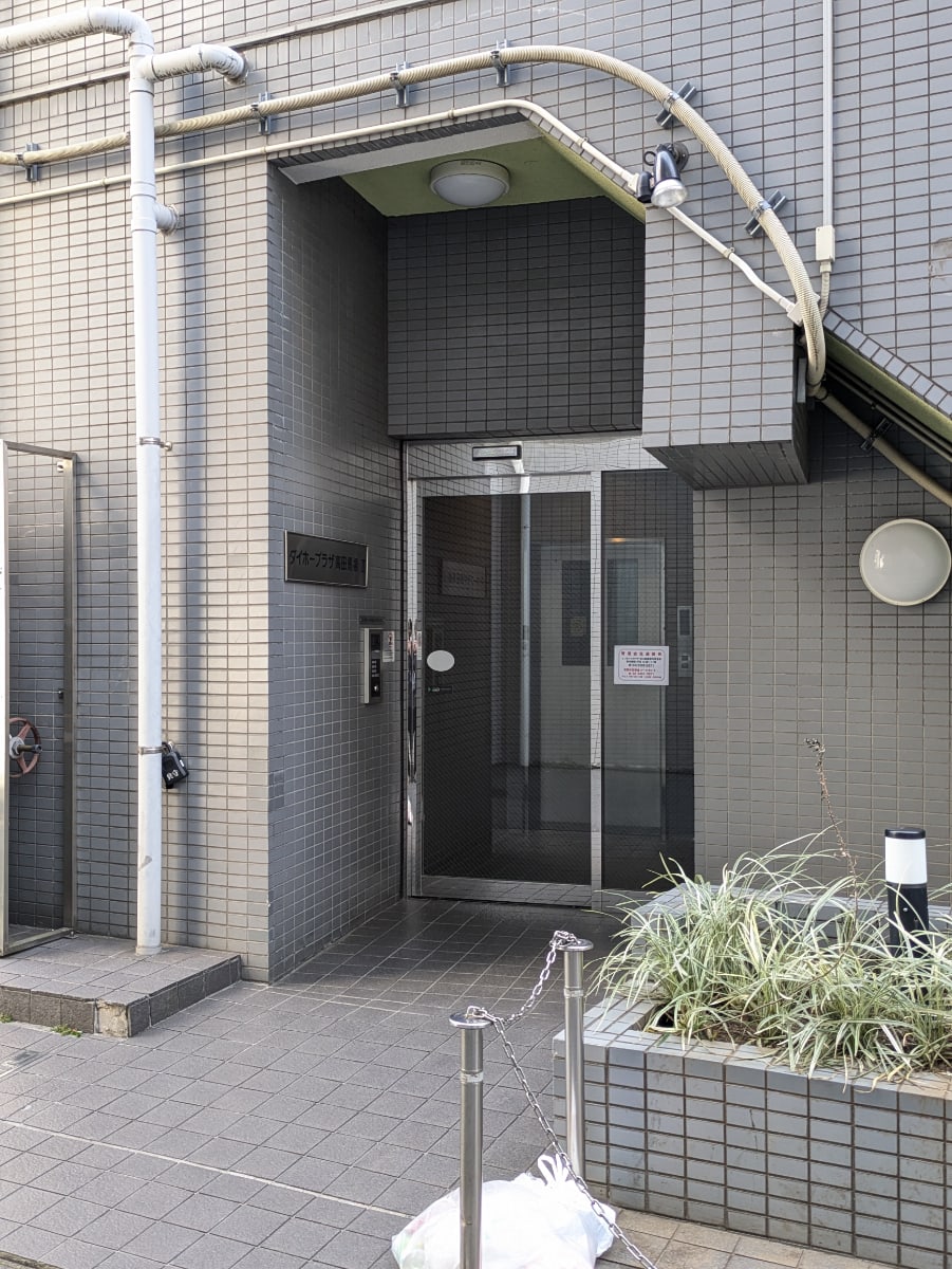 v20260328150635/fresh/building/J00100635305_13