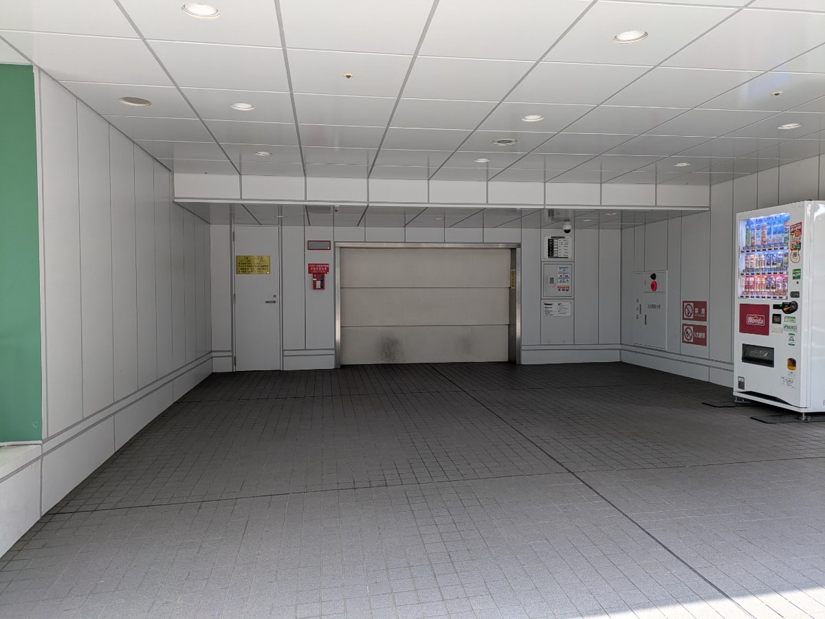 v20260330150857/fresh/building/J00100393636_13