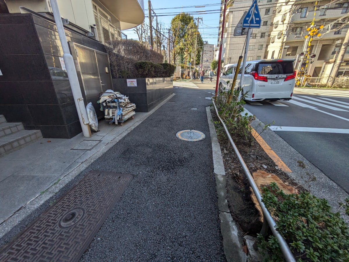 v20260331151546/fresh/building/J00100370982_12