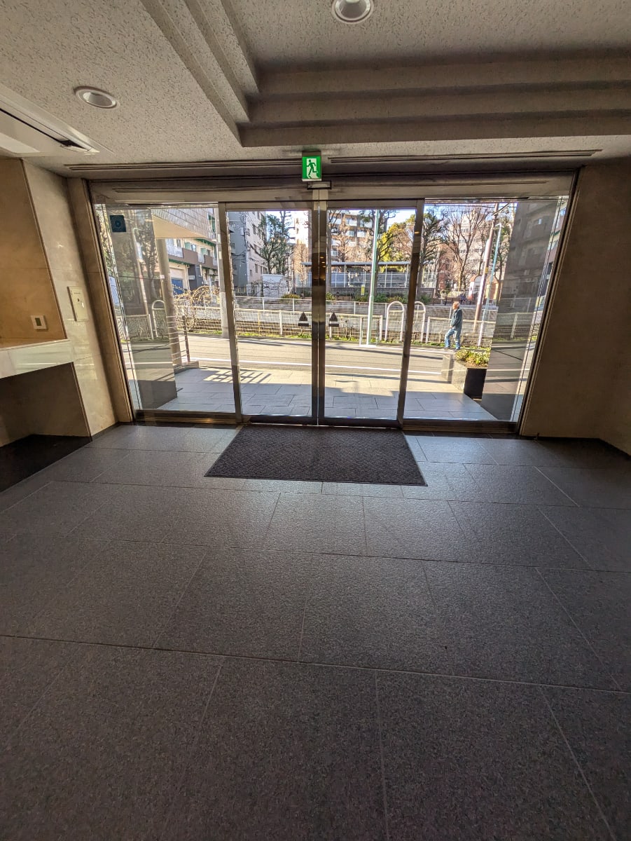 v20260331151546/fresh/building/J00100370982_7
