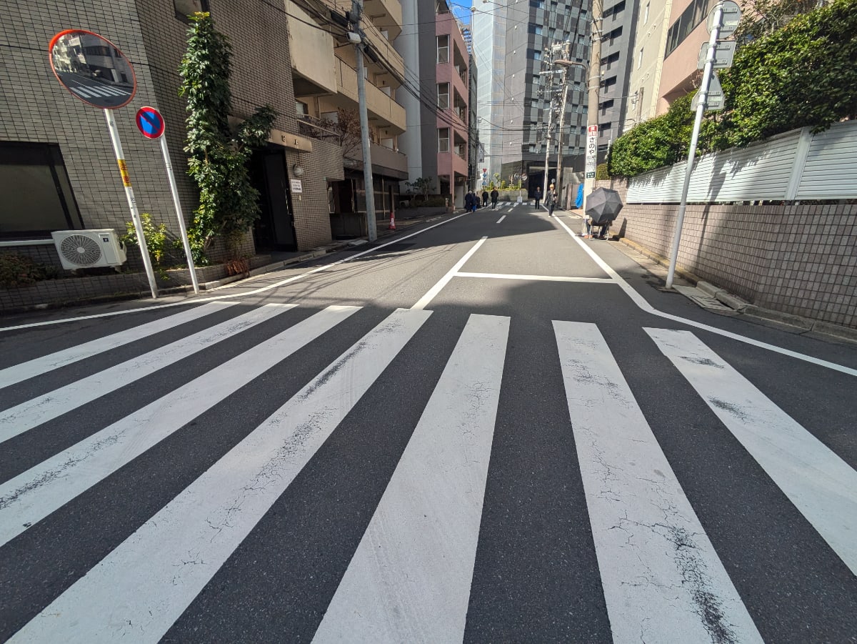 v20260331151546/fresh/building/J00100380826_15