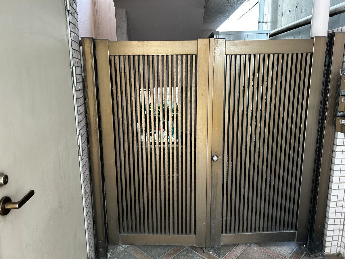 v20260331151546/fresh/building/J00100382346_10