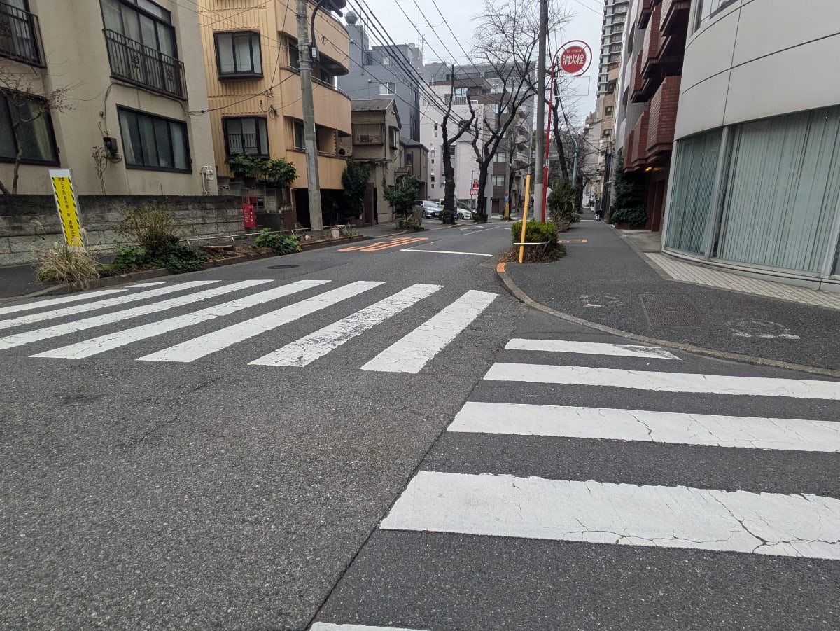 v20260331151546/fresh/building/J00100389300_11
