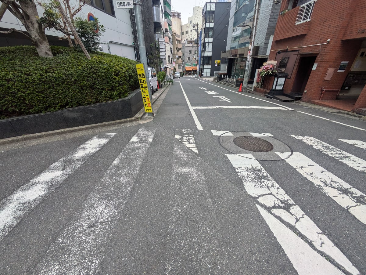 v20260331151546/fresh/building/J00100390133_23
