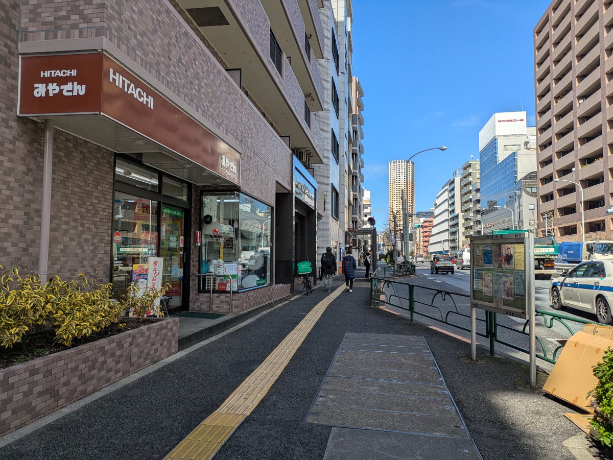 v20260331151546/fresh/building/J00100394330_13