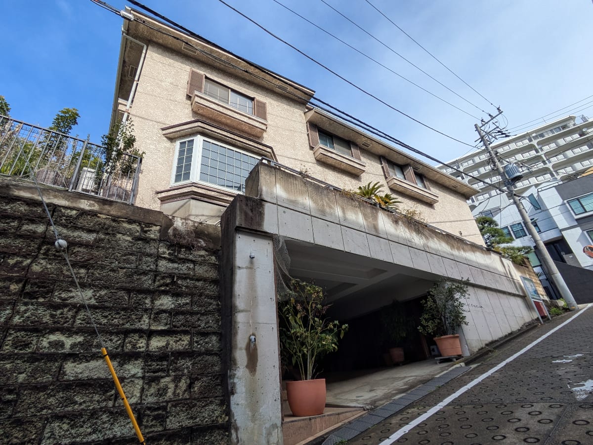 v20260331151546/fresh/building/J00100404950_1