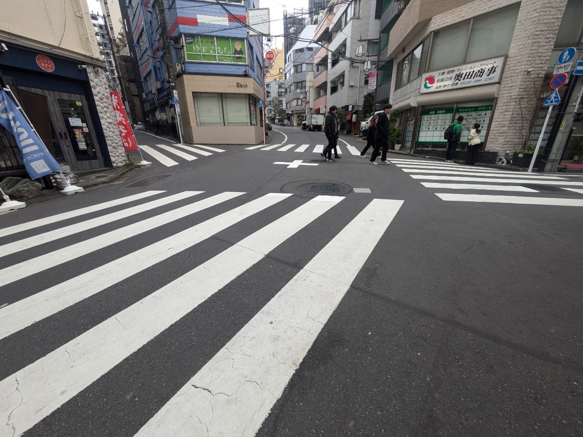 v20260331151546/fresh/building/J00100405689_9
