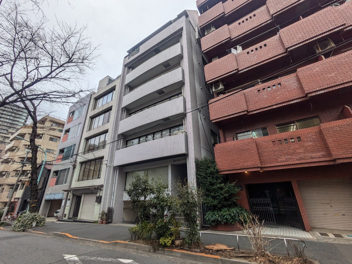 v20260331151546/fresh/building/J00100408522_12