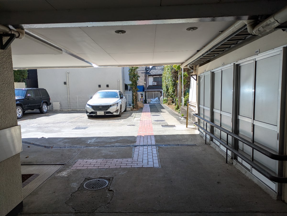 v20260331151546/fresh/building/J00100409825_9